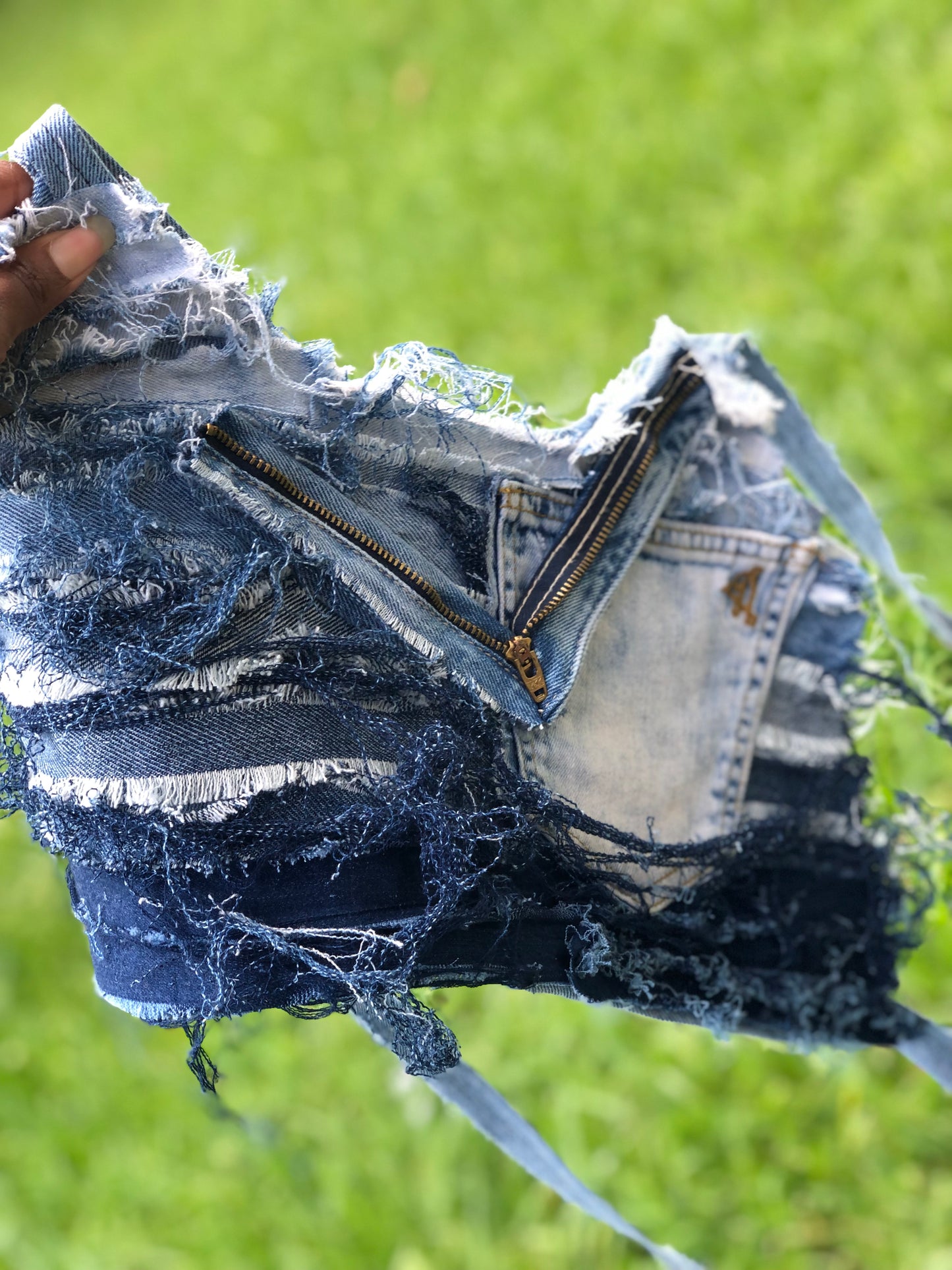 Distressed Set