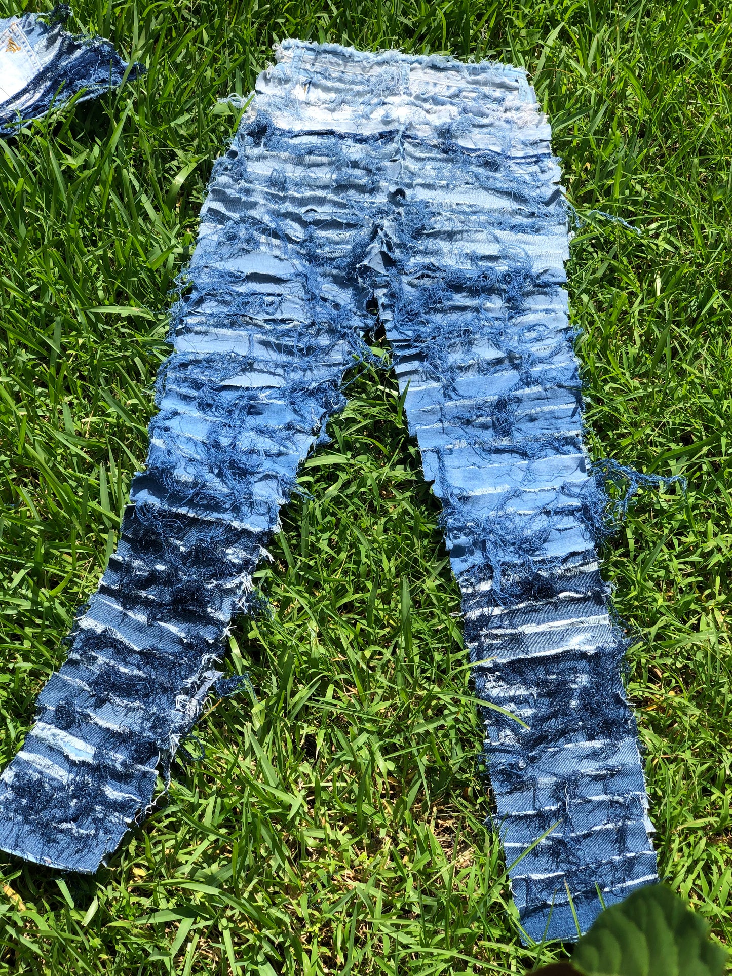 Distressed Set