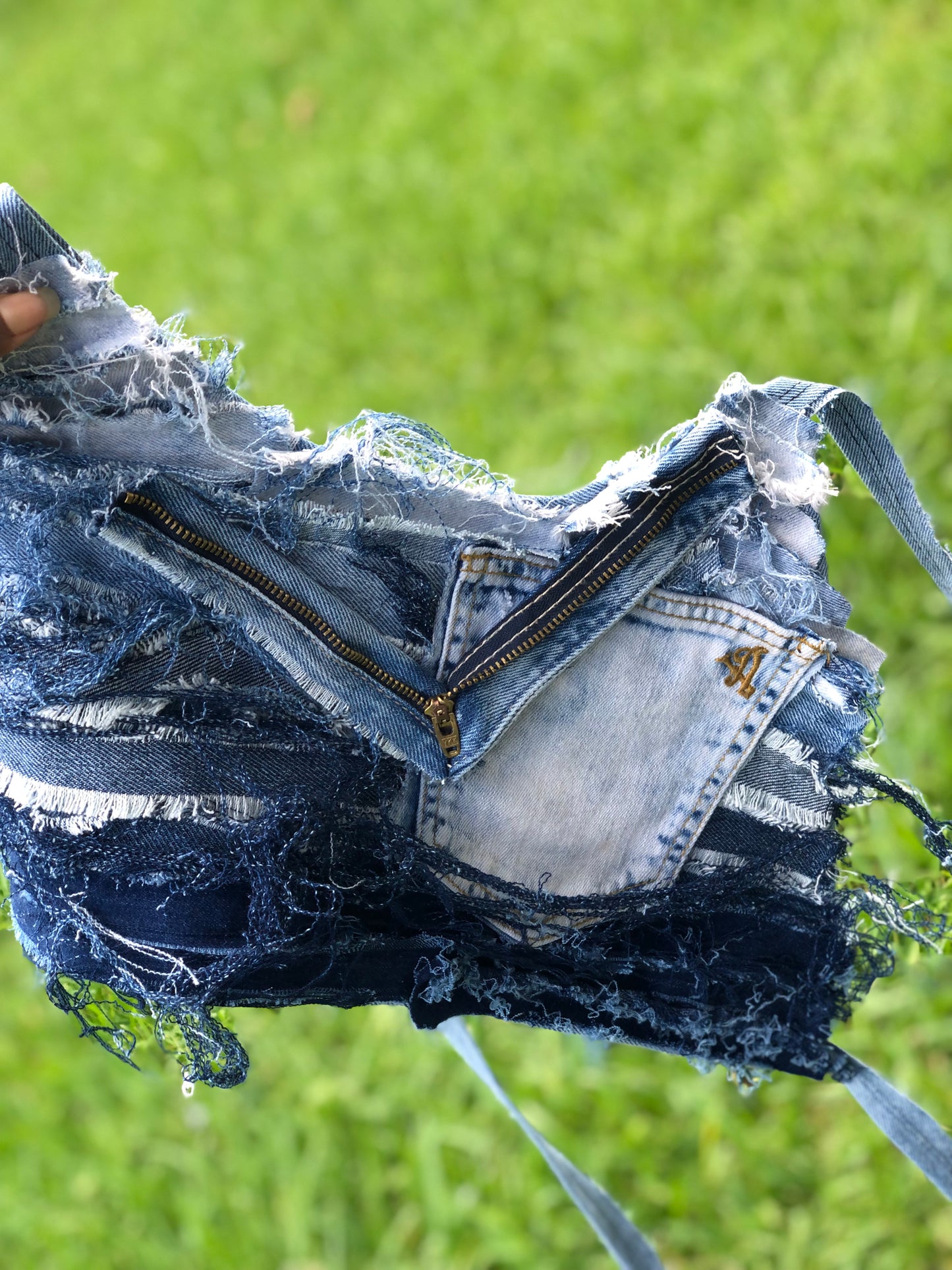 Distressed Set