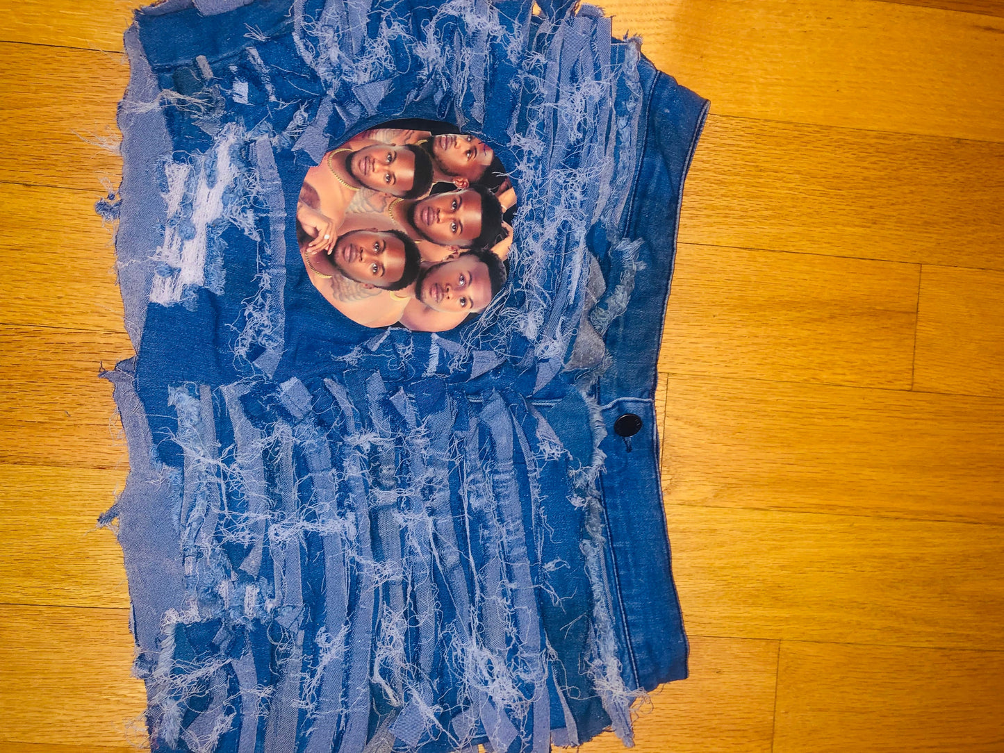 MY MAN Distressed Skirt