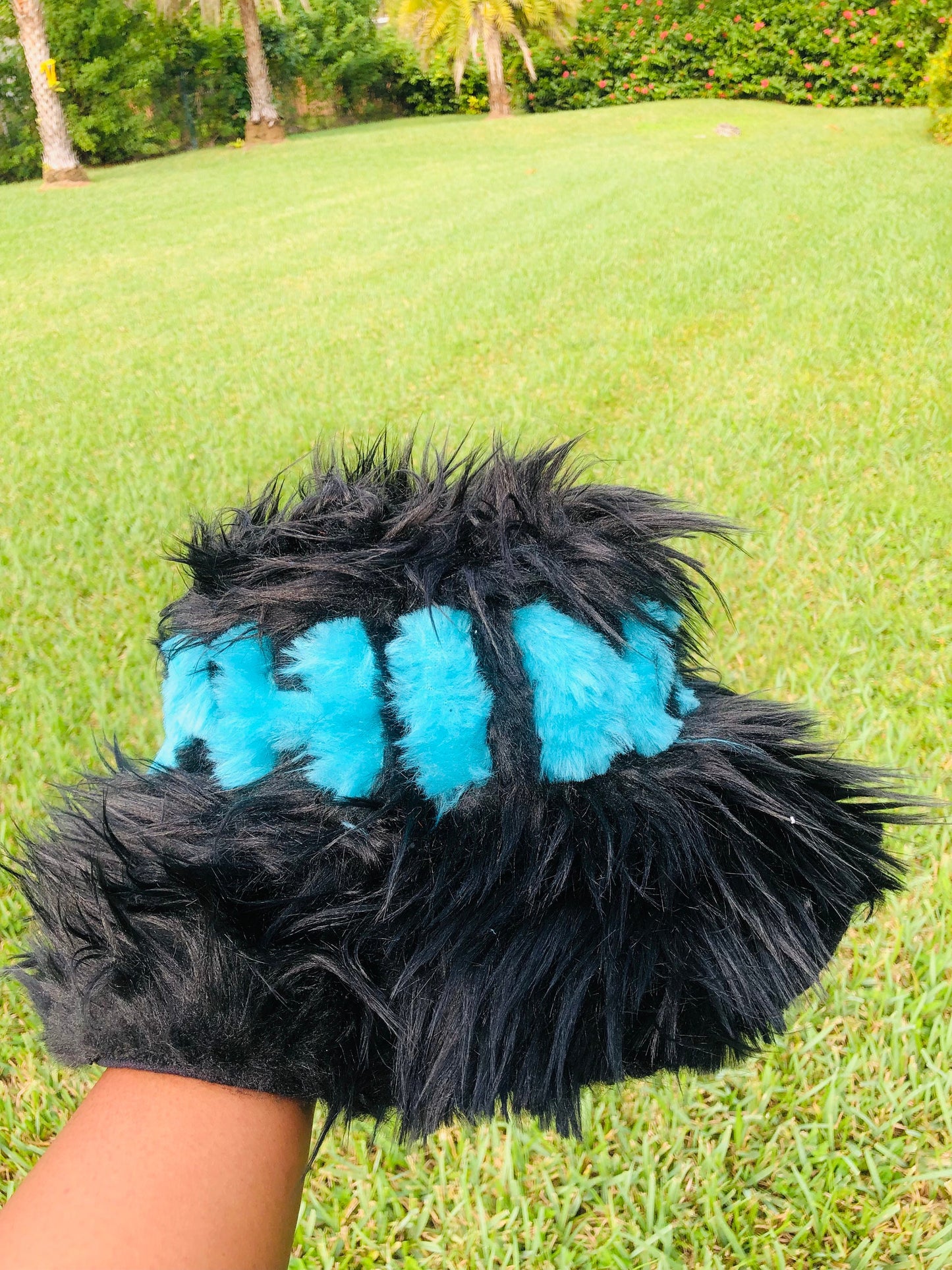 Fur Bucket Hat & Boot Covers